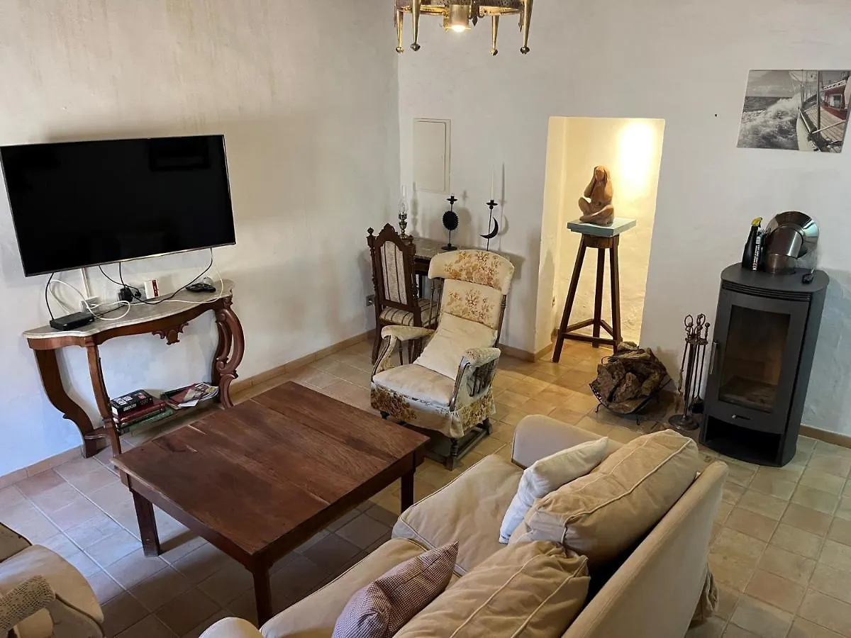 Apartment Stadthaus Mitten Im Kuenstlerviertel Von Arta Mit Zwei Wohnungen Spain