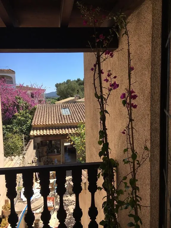 Stadthaus Mitten Im Kuenstlerviertel Von Arta Mit Zwei Wohnungen 0*,  Spain